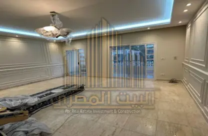 Villa - 3 Bedrooms - 3 Bathrooms for rent in Taha Hussein St. - Rehab City First Phase - Al Rehab - New Cairo City - Cairo