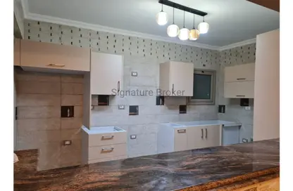 Apartment - 3 Bedrooms - 3 Bathrooms for rent in Galleria Moon Valley - South Investors Area - New Cairo City - Cairo