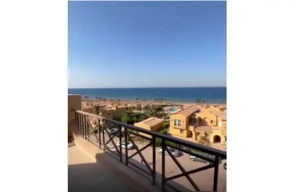 Penthouse - 2 Bedrooms - 1 Bathroom for sale in La Vista Topaz - La Vista - Al Ain Al Sokhna - Suez