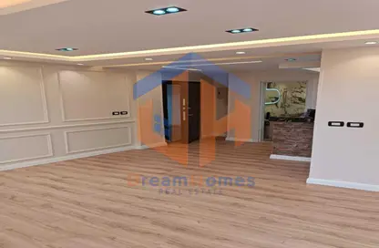 Apartment - 2 Bedrooms - 2 Bathrooms for sale in Madinaty - Cairo