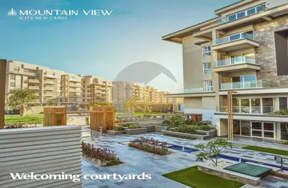 Apartment - 2 Bedrooms - 2 Bathrooms for sale in Mountain View iCity - 5th Settlement Compounds - The 5th Settlement - New Cairo City - Cairo