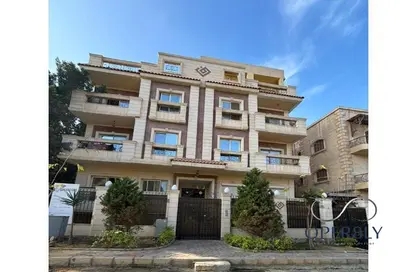 Apartment - 4 Bedrooms - 3 Bathrooms for sale in Akhnaton St. - District 5 - The 5th Settlement - New Cairo City - Cairo