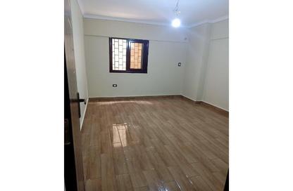 Apartment - 3 Bedrooms - 2 Bathrooms for rent in Zahraa Al Maadi St. - Degla - Hay El Maadi - Cairo
