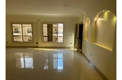 Apartment - 2 Bedrooms - 1 Bathroom for rent in Al Merghany St. - Ard El Golf - Heliopolis - Masr El Gedida - Cairo