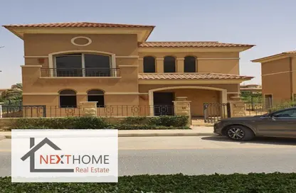 Villa - 5 Bedrooms - 5 Bathrooms for sale in Stone Park - 5th Settlement Compounds - The 5th Settlement - New Cairo City - Cairo