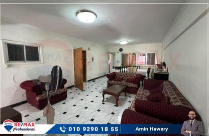 Apartment - 3 Bedrooms - 2 Bathrooms for sale in Al Geish Road - Laurent - Hay Sharq - Alexandria