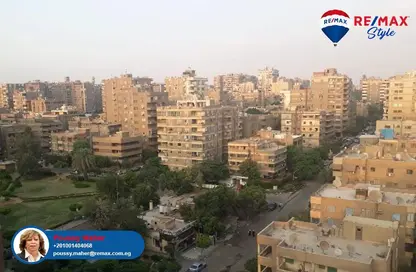 Penthouse - 4 Bedrooms - 3 Bathrooms for sale in Nasr City - Cairo