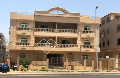 Apartment - 2 Bedrooms - 2 Bathrooms for sale in El Narges Buildings - Al Narges - New Cairo City - Cairo