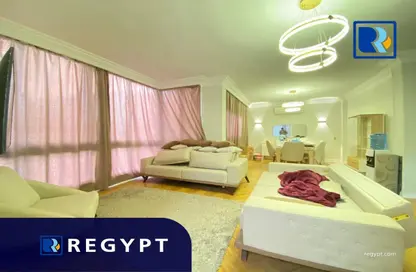 Apartment - 2 Bedrooms - 2 Bathrooms for sale in Degla Square - Degla - Hay El Maadi - Cairo