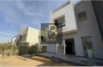 Townhouse - 3 Bedrooms - 4 Bathrooms for sale in Hyde Park - 5th Settlement Compounds - The 5th Settlement - New Cairo City - Cairo