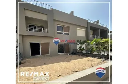 Townhouse - 3 Bedrooms - 4 Bathrooms for sale in Etapa - Sheikh Zayed Compounds - Sheikh Zayed City - Giza