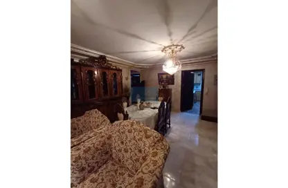 Apartment - 3 Bedrooms - 2 Bathrooms for sale in Gesr Al Suez St. - El Nozha El Gadida - El Nozha - Cairo