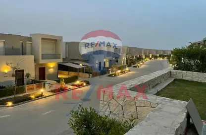 Townhouse - 3 Bedrooms - 3 Bathrooms for sale in Azha - Al Ain Al Sokhna - Suez