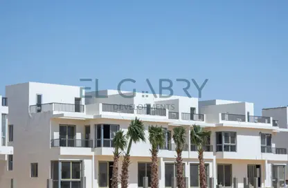 Twin House - 5 Bedrooms - 4 Bathrooms for sale in The 8 - New Zayed City - Sheikh Zayed City - Giza