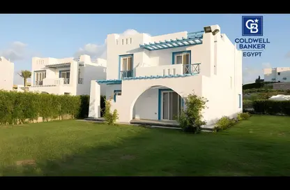 Chalet - 2 Bedrooms - 2 Bathrooms for sale in Mountain View - Ras Al Hekma - North Coast