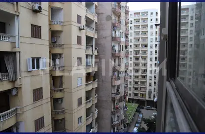 Apartment - 3 Bedrooms - 2 Bathrooms for sale in Shaarawy St. - Laurent - Hay Sharq - Alexandria