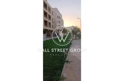 Duplex - 6 Bedrooms - 5 Bathrooms for sale in 3rd Neighborhood - 8th Area - Shorouk City - Cairo