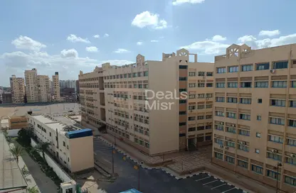 Apartment - 2 Bedrooms - 1 Bathroom for sale in 14th of May Bridge - Smouha - Hay Sharq - Alexandria