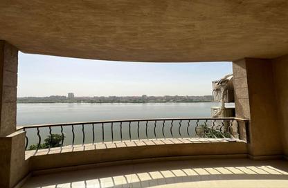 Apartment - 3 Bedrooms - 2 Bathrooms for sale in Cornish El Nile St. - Maadi - Hay El Maadi - Cairo