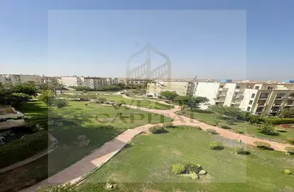 Apartment - 3 Bedrooms - 1 Bathroom for sale in Hadayek Al Mohandessin - 4th District - Sheikh Zayed City - Giza