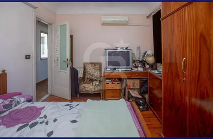 Apartment - 4 Bedrooms - 2 Bathrooms for sale in El Gaish Road - Miami - Hay Awal El Montazah - Alexandria