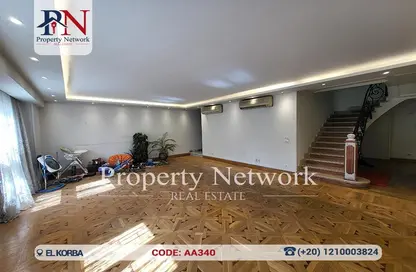 Duplex - 3 Bedrooms - 4 Bathrooms for sale in Baghdad St. - El Korba - Heliopolis - Masr El Gedida - Cairo