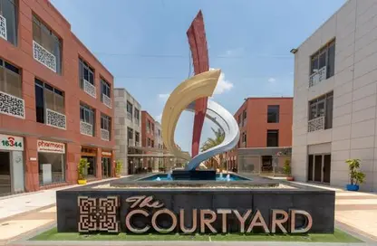 Shop - Studio - 3 Bathrooms for sale in The Courtyard - 12th District - Sheikh Zayed City - Giza