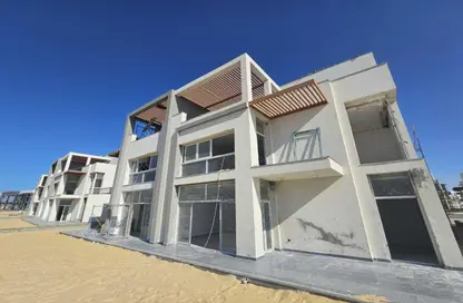 Townhouse - 3 Bedrooms - 4 Bathrooms for sale in Mazarine - New Alamein City - North Coast