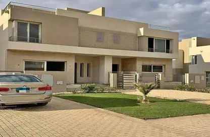 Villa - 6 Bedrooms - 6 Bathrooms for sale in The Crown - Cairo Alexandria Desert Road - 6 October City - Giza