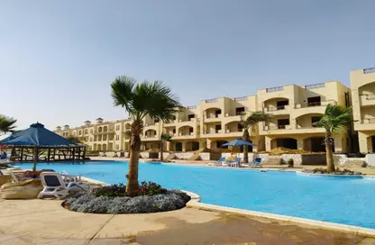 Chalet - 3 Bedrooms - 2 Bathrooms for sale in Lasirena Palm Beach - Al Ain Al Sokhna - Suez