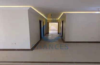 Apartment - 3 Bedrooms - 2 Bathrooms for sale in Italian City Compound - Zahraa El Maadi - Hay El Maadi - Cairo