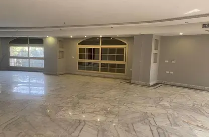 Apartment - 3 Bedrooms - 2 Bathrooms for rent in Gezira 1 - 4th District - Sheikh Zayed City - Giza