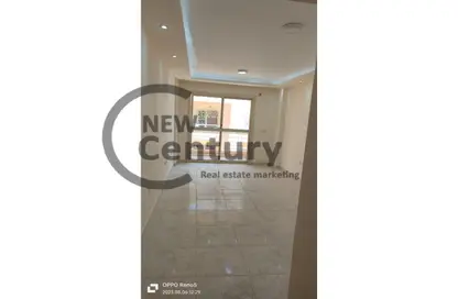 Apartment - 2 Bedrooms - 1 Bathroom for sale in Degla Palms - Al Wahat Road - 6 October City - Giza