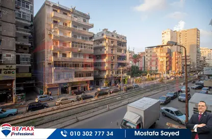 Apartment - 2 Bedrooms - 1 Bathroom for sale in Al Fath St. - Fleming - Hay Sharq - Alexandria