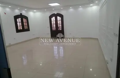 Duplex - 5 Bedrooms - 3 Bathrooms for sale in El Sharbatly - The 5th Settlement - New Cairo City - Cairo