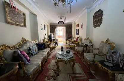 Apartment - 2 Bedrooms - 2 Bathrooms for sale in Lageteh St. - Ibrahimia - Hay Wasat - Alexandria