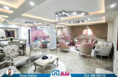 Apartment - 5 Bedrooms - 2 Bathrooms for sale in Azarita - Hay Wasat - Alexandria