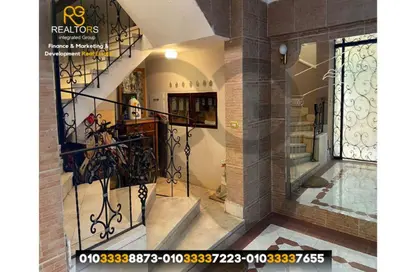 Whole Building - Studio for sale in Street 10 - 5th District - 6 October City - Giza