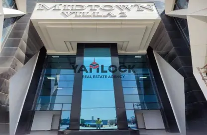 Shop - Studio - 2 Bathrooms for sale in Al Ismailia Road - Shorouk City - Cairo