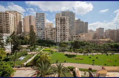 Apartment - 3 Bedrooms - 2 Bathrooms for sale in Abd Al Monsef Ghazi St. - Saba Basha - Hay Sharq - Alexandria