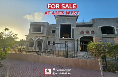 Villa - 7 Bedrooms - 6 Bathrooms for sale in Alex West - Alexandria Compounds - Alexandria