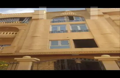 Apartment - 3 Bedrooms - 2 Bathrooms for sale in El Motamayez District - Badr City - Cairo