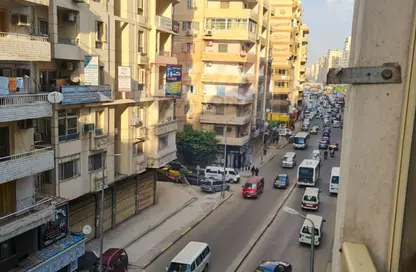 شقة - 3 غرف نوم - 2 حمامات للبيع في لوران - حي شرق - الاسكندرية