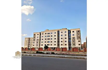 Apartment - 3 Bedrooms - 3 Bathrooms for sale in Ard Al Mokhabarat - Hadayek October - 6 October City - Giza