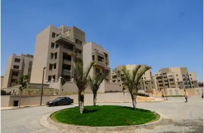 Apartment - 2 Bedrooms - 1 Bathroom for sale in Palm Hills Village Gate - South Investors Area - New Cairo City - Cairo