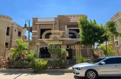 Villa - 5 Bedrooms - 5 Bathrooms for sale in Étoile De Ville - 5th Settlement Compounds - The 5th Settlement - New Cairo City - Cairo