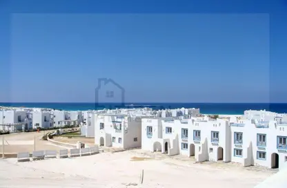 Apartment - 2 Bedrooms - 1 Bathroom for sale in Mountain View - Ras Al Hekma - North Coast