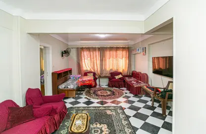 Apartment - 2 Bedrooms - 1 Bathroom for rent in Al Galaa St. - Victoria - Hay Awal El Montazah - Alexandria