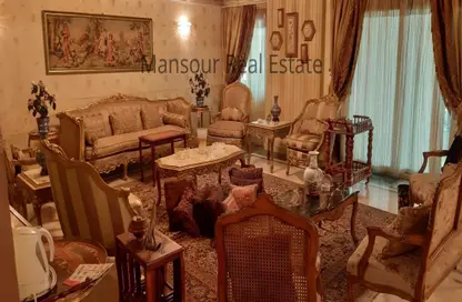 Apartment - 4 Bedrooms - 3 Bathrooms for sale in Makram Ebeid St. - 6th Zone - Nasr City - Cairo