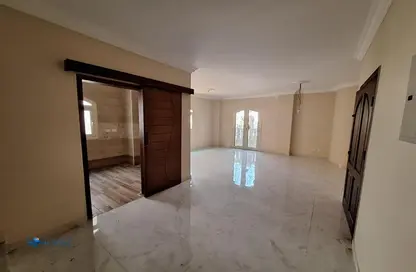 Apartment - 3 Bedrooms - 2 Bathrooms for rent in Al Shaheed Youssef Nasr El Deen St. - The 1st Settlement - New Cairo City - Cairo